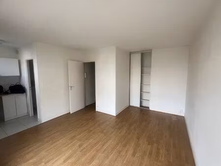 location appartement 1 pièce 24 m² à boulogne-billancourt (92100)