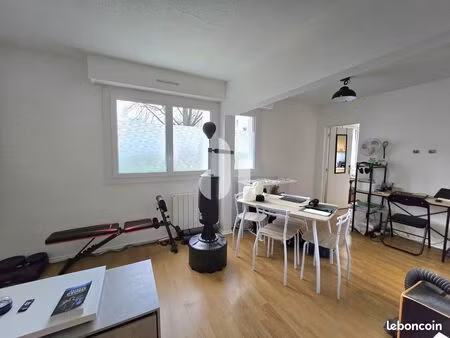 appartement 1 pièce 35 m²