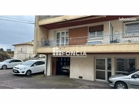 garage dans résidence sécurisée