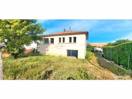 maison 4 pièces 150 m²