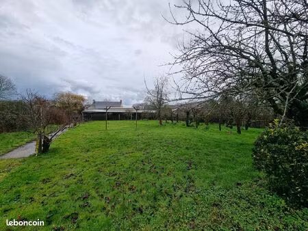 terrain à bâtir en centre bourg