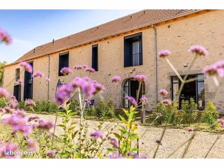 beau duplex neuf en plein coeur d'assier