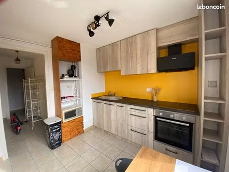 appartement t3   54m2 avec balcon et garage