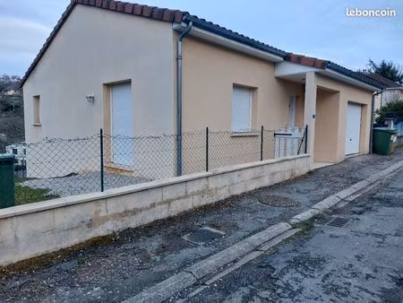 maison récente à figeac