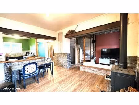 maison 3 pièces 70 m²