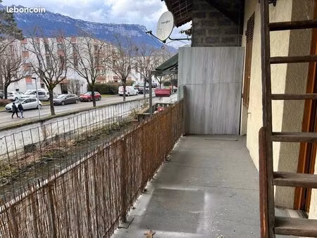 vend maison de ville