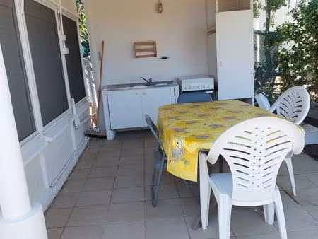 appart t2 de vacances sur terrain arboré