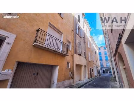 immeuble 4 pièces 90 m²