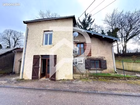 maison 4 pièces 140 m²