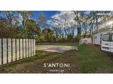 terrain 599 m² vias plage