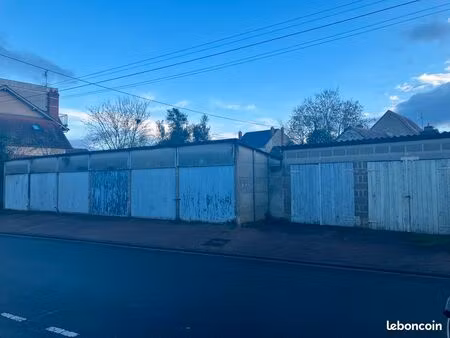rendement 10% brut - lots de 15 garages + 3 granges montargis