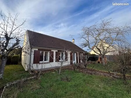 maison 4 pièces 80 m²