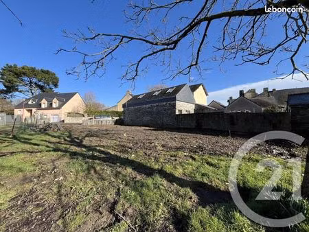 terrain 250 m² puceul