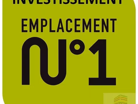 immeuble 300 m² tigy