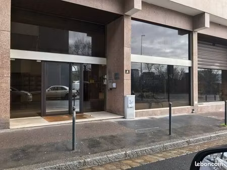 place de parking centre-ville