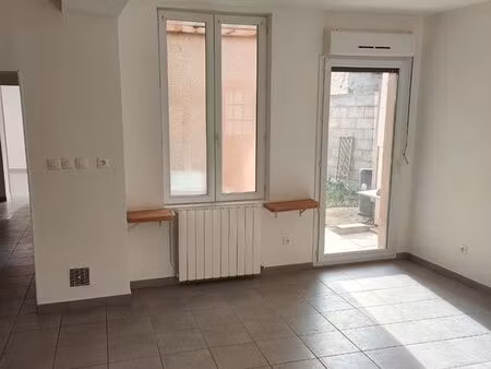 à louer – maison f3 de plain-pied à cosne-cours-sur-loire (58200)