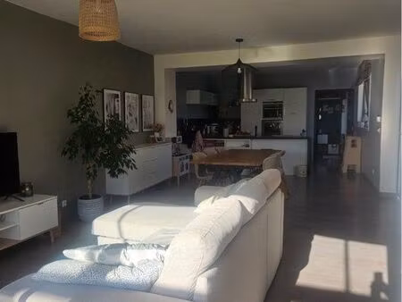 maison semi-individuelle de qualite avec belle vue côte jardin - 4 pieces 3 chambres - sur