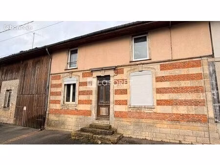 maison 3 pièces 85 m²