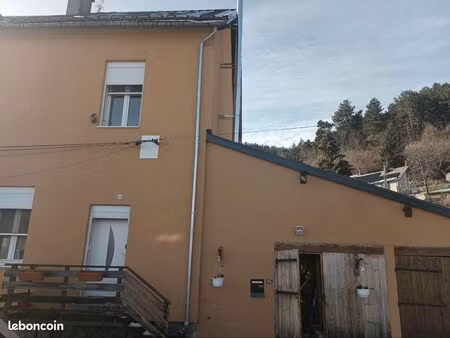 rare sur le secteur – maison 5 pièces avec terrain & 5 parkings – susville
