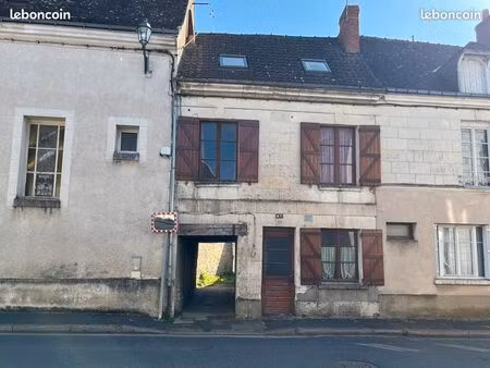 maison de bourg à fort potentiel – 50 m² + combles – ligueil centre