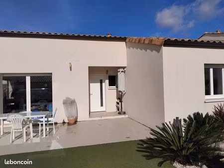 villa 3 faces 4 pièces 97m2 avec jardin et garage