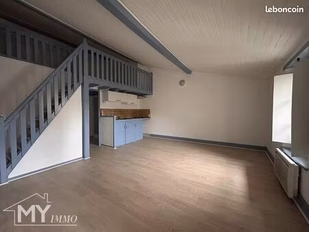 immeuble 7 pièces 211 m²