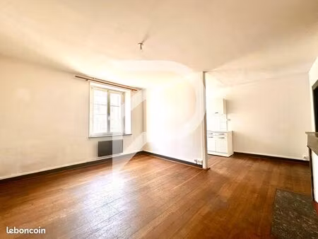 appartement 2 pièces 55 m²