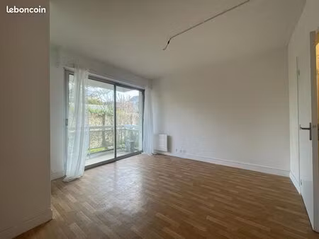 appartement 1 pièce 27 m²