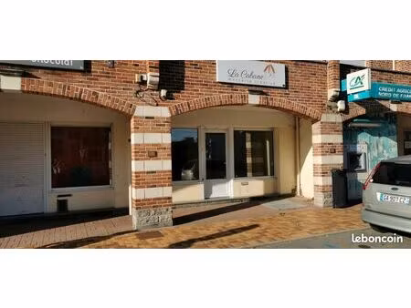 local commercial à louer au centre de fournes en weppes