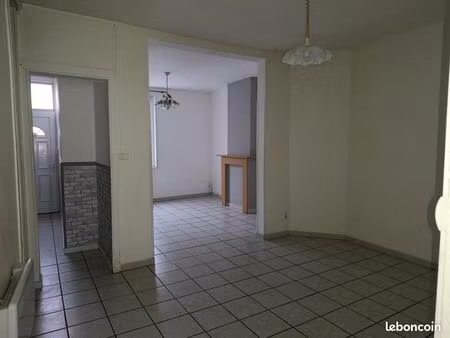maison de ville 2/3 ch jardin à denain sans travaux