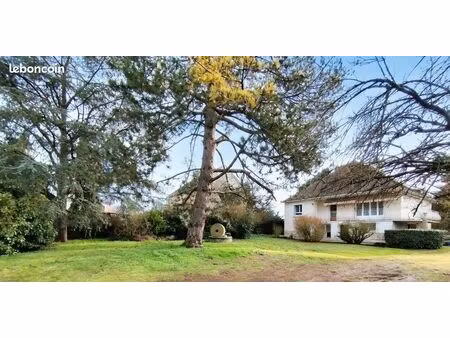 propriété 5 pièces 148 m²