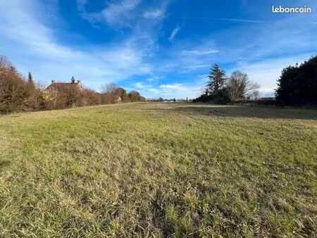terrain 5 410 m² ligueil