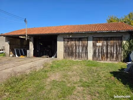 immeuble 300 m² fronsac