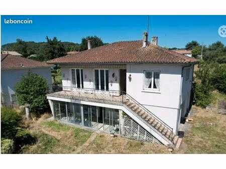 maison 146m2 (possibilité de 2 logements distincts)