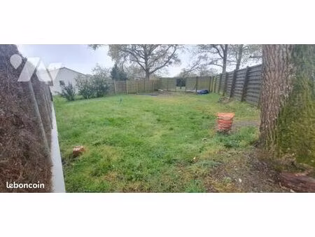 terrain 242 m² st pere en retz