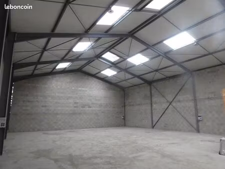 local 350 m² darvoy