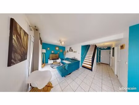 maison f6 de 122 m²  4 chambres  terrasse  jardin  garage à sainte-marie-aux-chênes