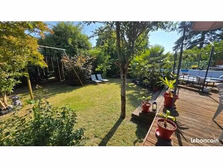 ◊? grande maison familiale de 240m2 avec jardin terrasse et piscine- ste radegonde