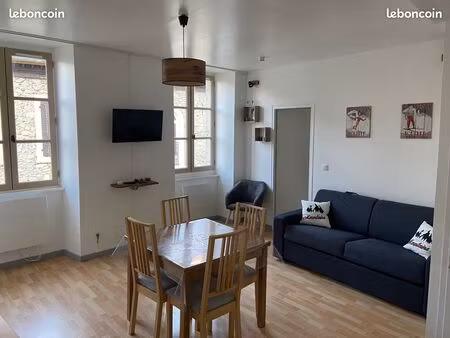 appartement 2 pièces rénovés et lumineux eaux bonnes