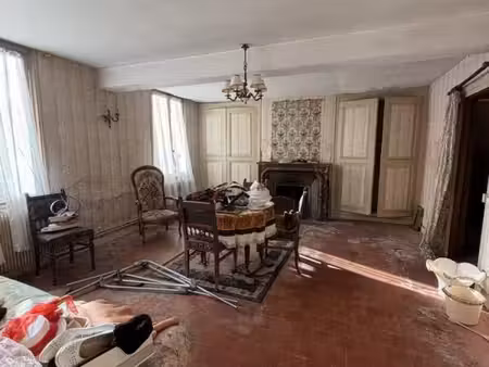 maison 6 pièces 205 m²