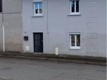 maison de village 56 m² – 3 pièces – civens centre