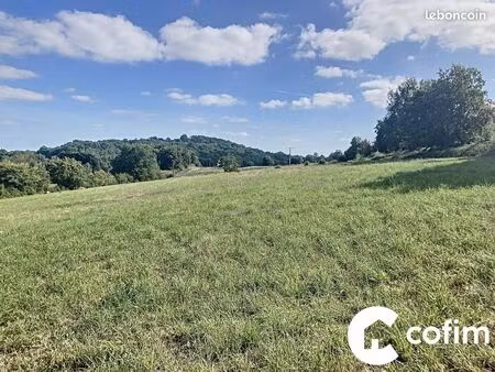 terrain 8115 m² garlin