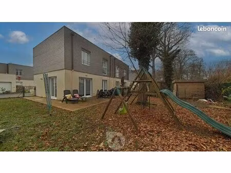 maison 4 pièces 82 m²