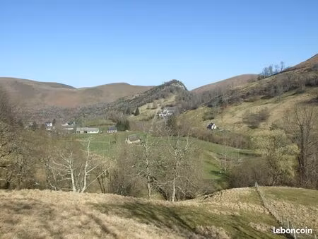 grange 1 pièce 70 m²