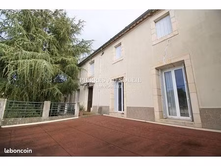 maison 7 pièces 346 m²