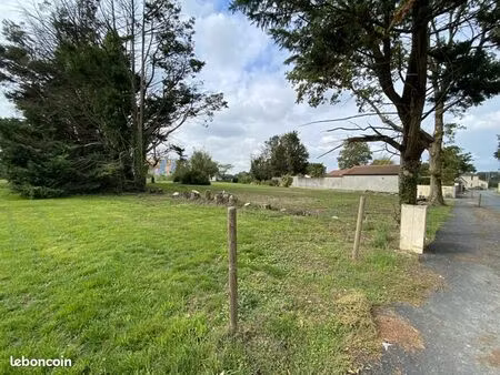 terrain 900 m² la chevroliere