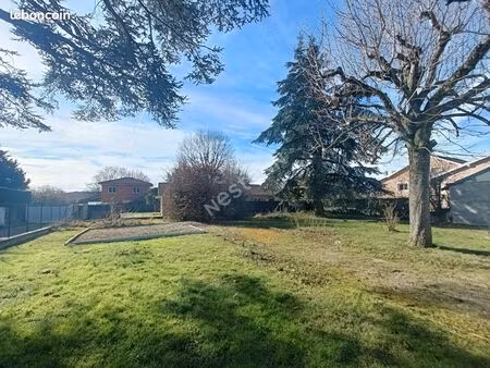 terrain 707 m² saint georges d esperanche