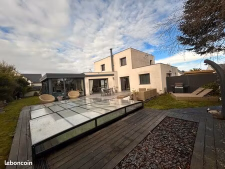 superbe contemporaine