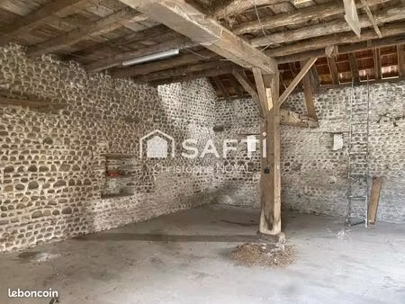 grange 2 pièces 100 m²