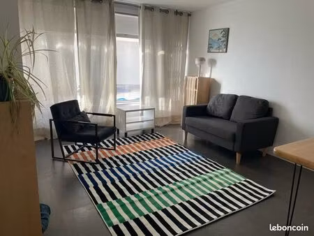 location cabinet lyon 1